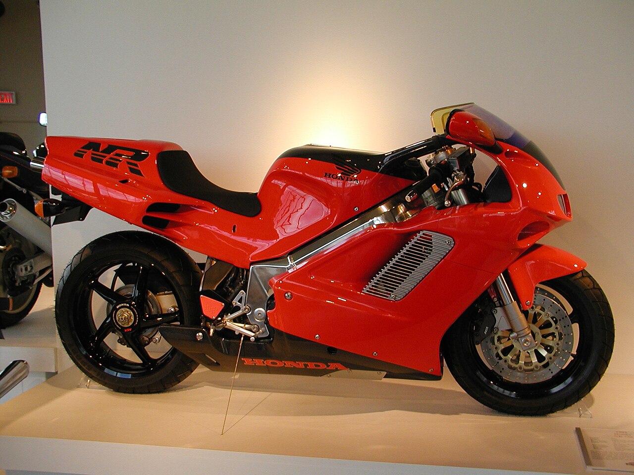 Honda NR750