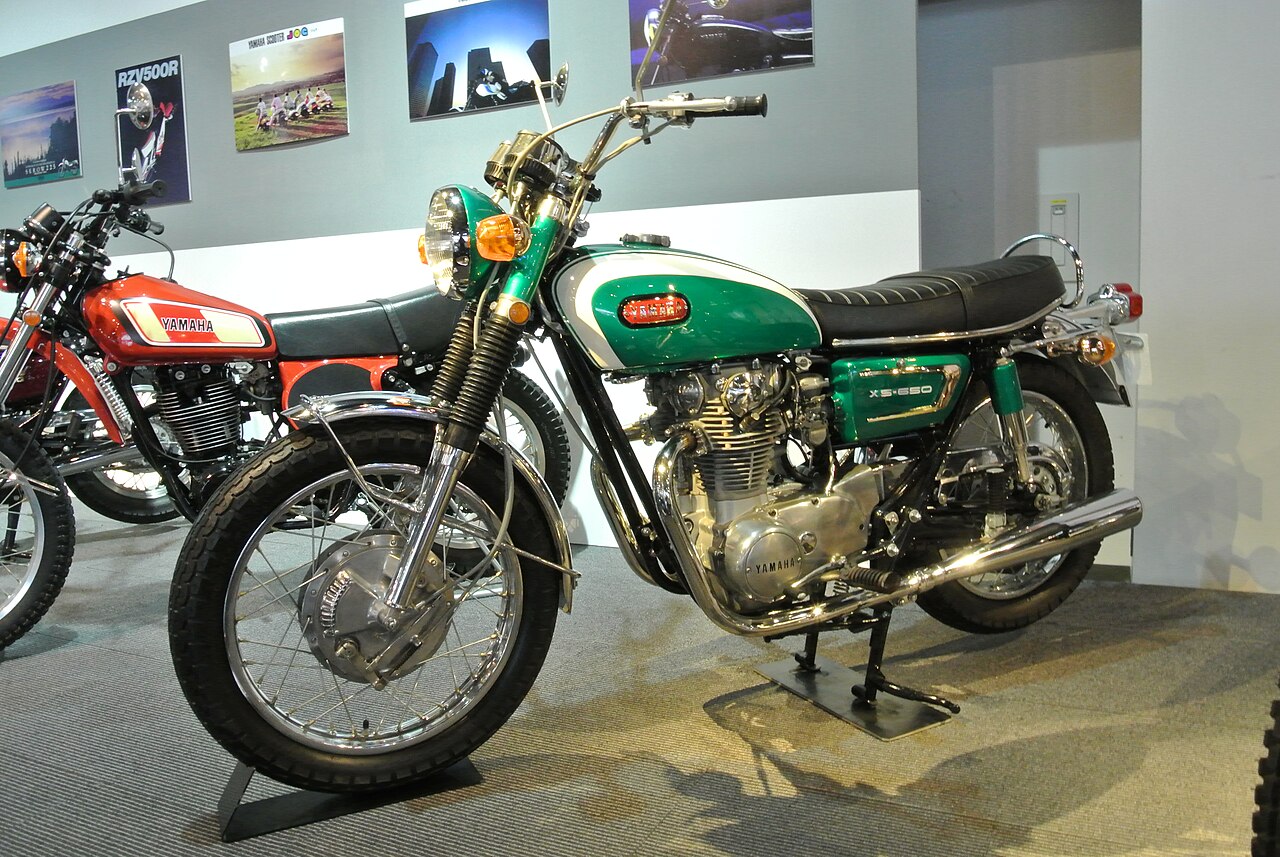 Yamaha XS650 (XS-1)