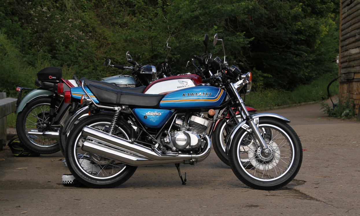 Kawasaki KH250