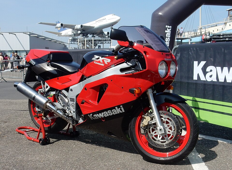 Kawasaki ZXR750