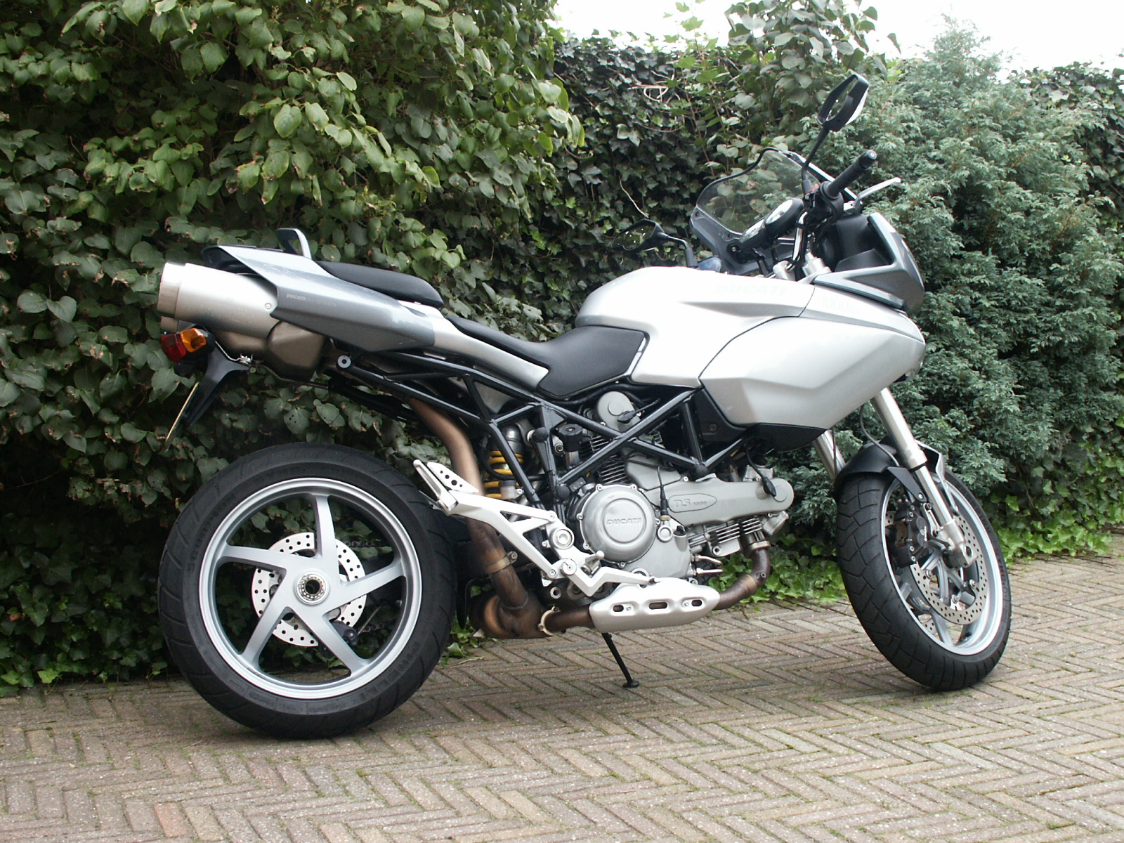 Ducati Multistrada 1000DS