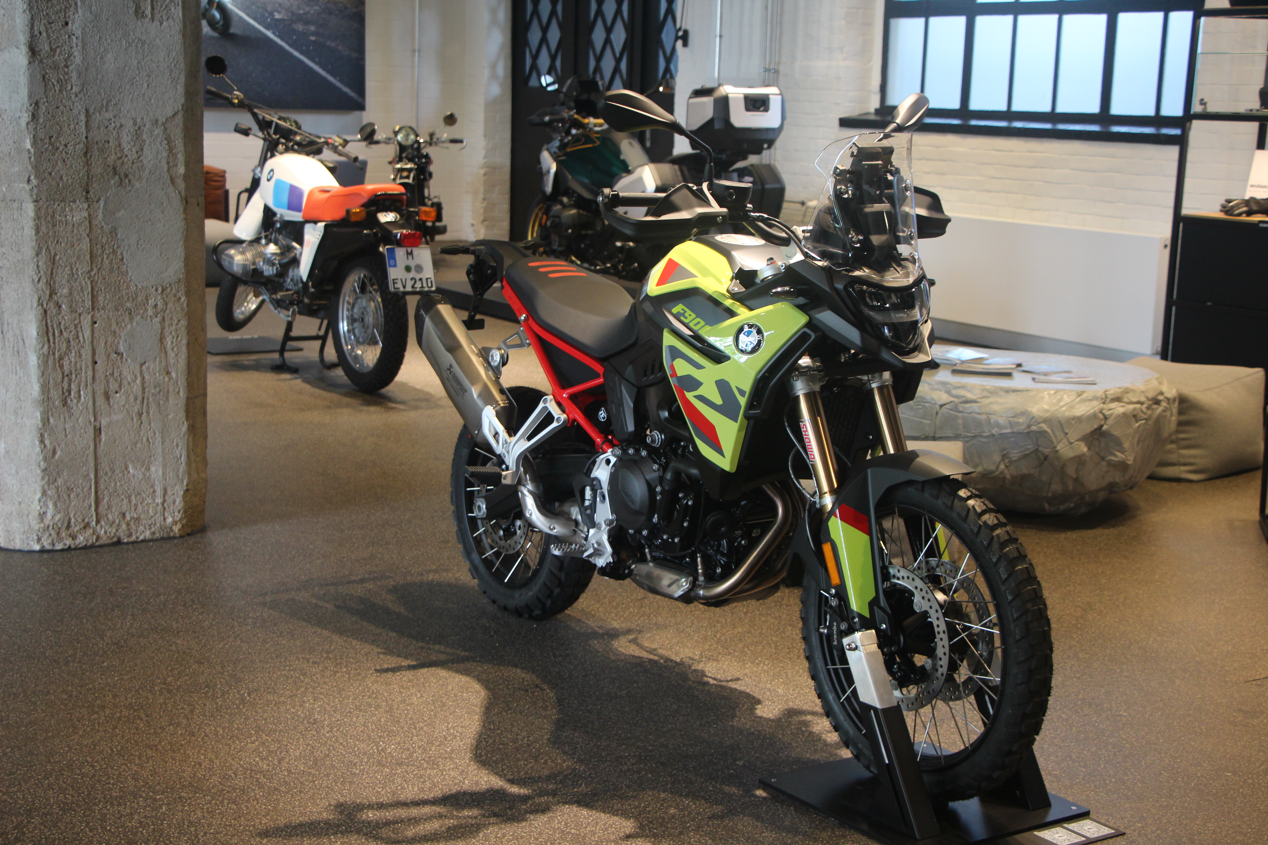 BMW F 900 GS